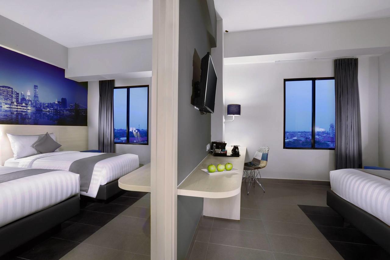 Hotel Neo+ Kebayoran Jakarta Exterior foto