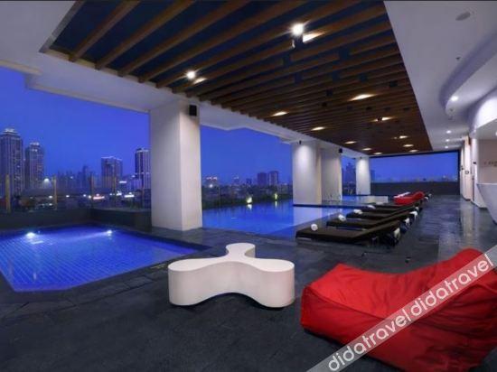 Hotel Neo+ Kebayoran Jakarta Exterior foto