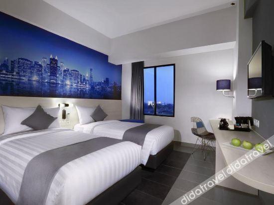 Hotel Neo+ Kebayoran Jakarta Exterior foto