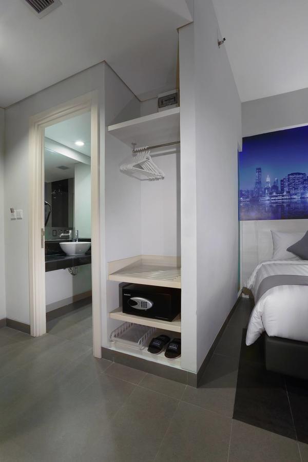 Hotel Neo+ Kebayoran Jakarta Exterior foto