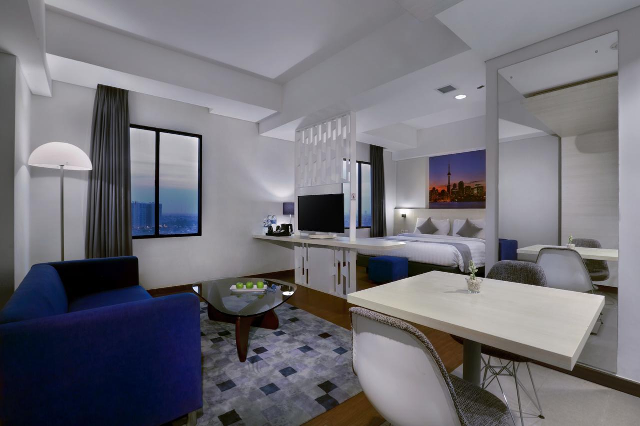 Hotel Neo+ Kebayoran Jakarta Exterior foto